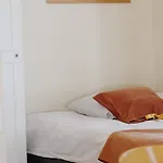 بيت شباب Marja *
