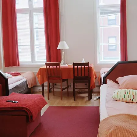Marja Hostel Μικέλι